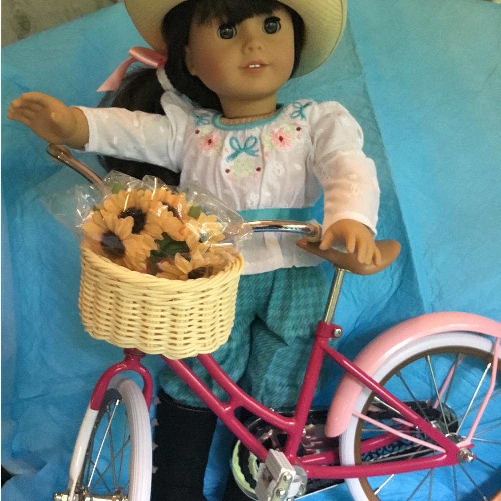 American Girl HISTORICAL Samantha with her bicycle outfit NIB also Pink Bicycle